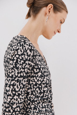 Vestido Detalle Fruncido con Cinturón