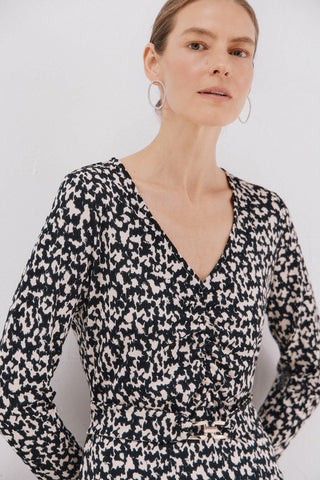 Vestido Detalle Fruncido con Cinturón