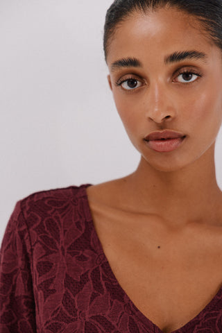 Vestido Manga Larga con Tejido Floral