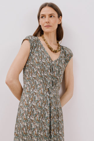 Vestido Midi Nudo Plisado con Estampado