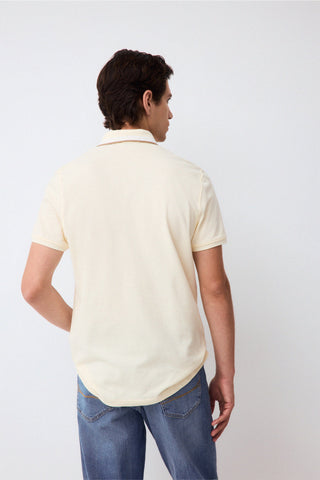 Polo Cuello Fantasía.