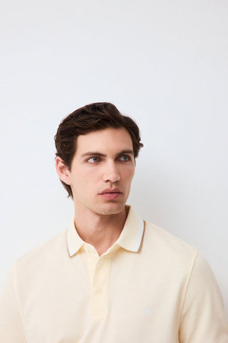 Polo Cuello Fantasía.