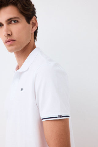 P1K Polo Puño Logo Hd.