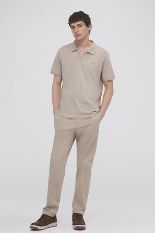 Polo Piqué con Logo Bordado