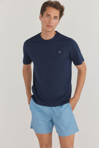 Camiseta Básica con Logo Bordado
