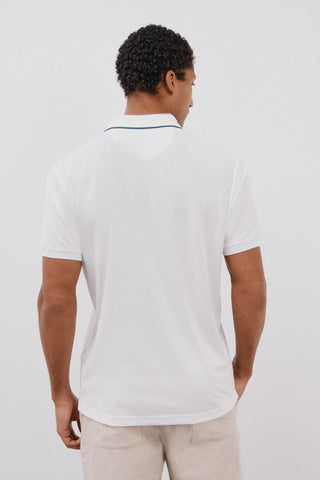 Polo Manga Corta con Logo Bordado