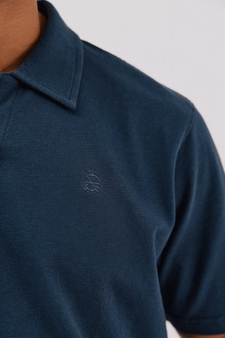 Polo Manga Corta con Logo Bordado