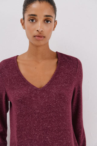 Camiseta Básica Manga Larga Cuello V