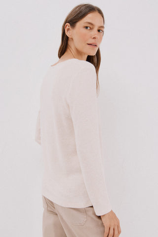 Camiseta Básica Manga Larga Cuello V