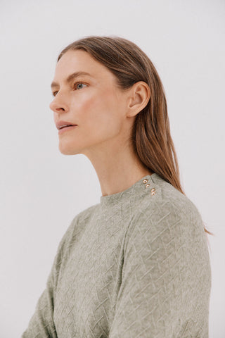 Camiseta Manga Larga con Detalle Botones