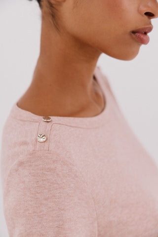 Camiseta Cuello Barco con Detalle Botones