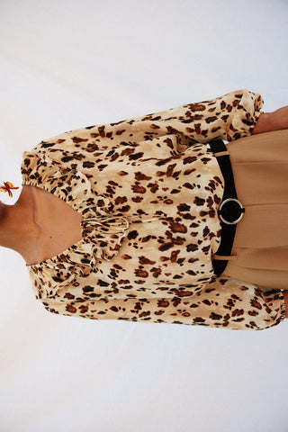 Blusa Manga Larga con Volantes