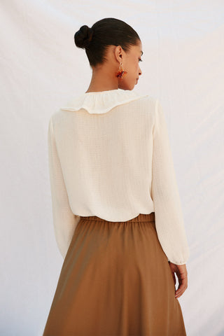 Blusa Manga Larga con Volantes