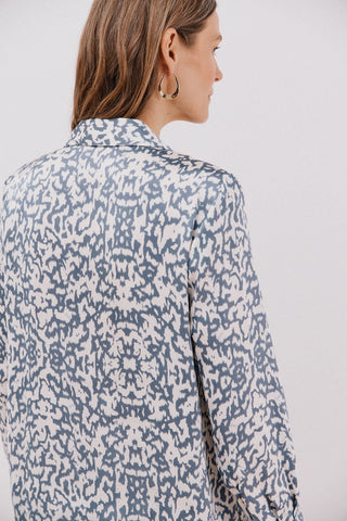 Camisa Manga Larga con Tejido Satinado