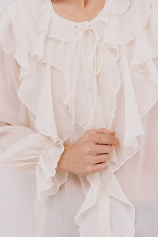 Camisa Manga Larga con Detalle Volante