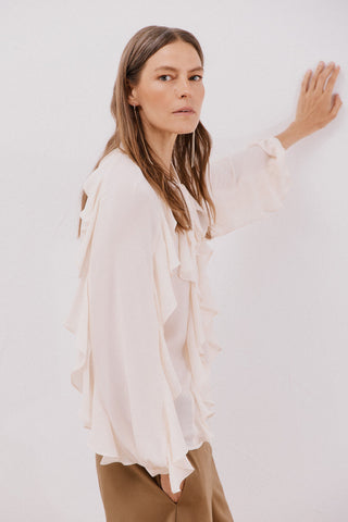 Camisa Manga Larga con Detalle Volante