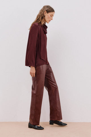 Camisa Manga Larga con Detalle Bufanda