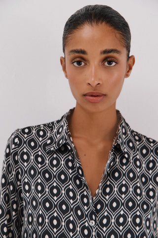 Camisa Manga Larga con Tejido Satinado