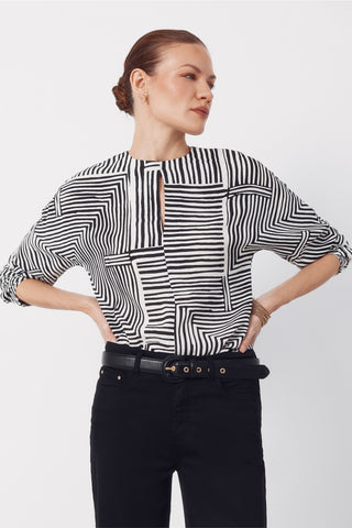 Camisa Manga Larga con Estampado Geométrico