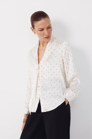 Camisa Manga Larga Satinada con Lazada