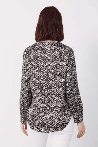 3.T.Ki.Blusa Satinada.