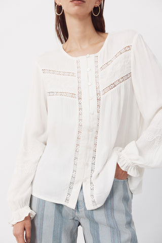 3.T.M.Blusa Bordados.