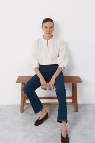 3.T.M.Blusa Laces.
