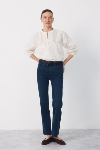 3.T.M.Blusa Laces.