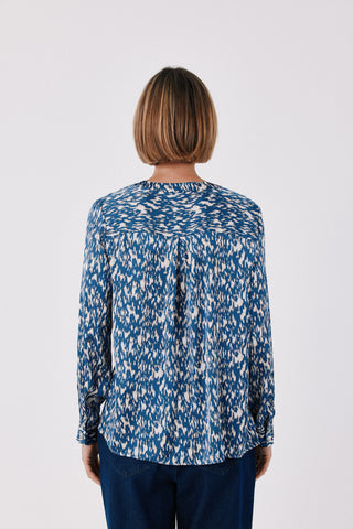 3.T.Ki.Blusa Satinada Mao.