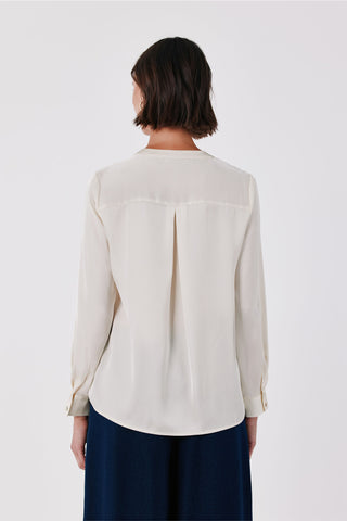 3.T.Ki.Blusa Satinada Mao.