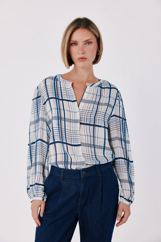 3.T.Ki.Blusa Cuadros.