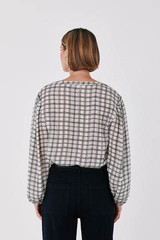 3.T.Ki.Blusa Cuadros.