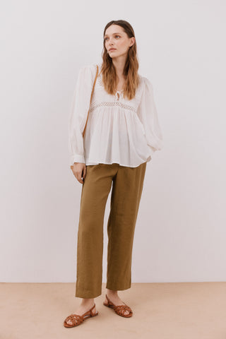 Blusa Manga Larga con Detalle de Lazo