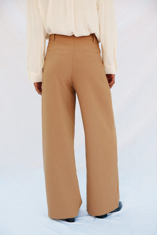 Pantalón Ancho con Doble Pinza
