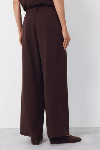 4.T.M.TOTAL LOOK MARRON.
