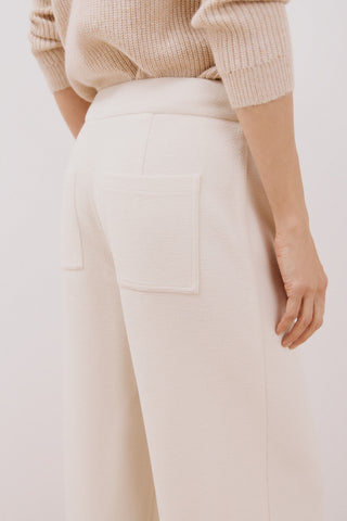 Pantalón Crop con Botones