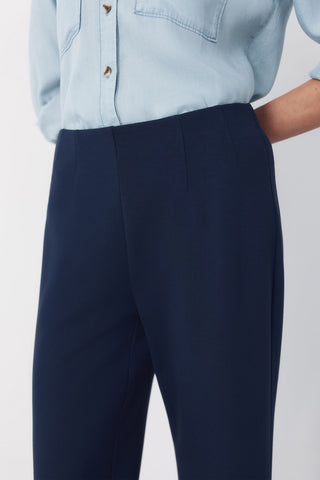 Pantalón Ancho de Punto Detalle Pinzas