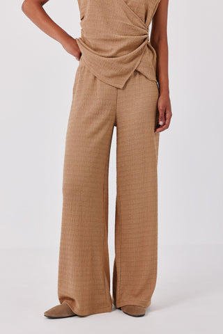 2.T.Ki.Pantalon Punto Ancho.
