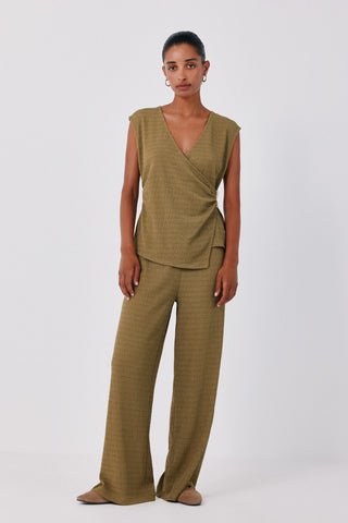 2.T.Ki.Pantalon Punto Ancho.