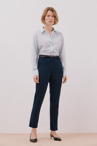 Pantalón Talle Medio con Cinturón