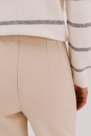 Pantalón Crop Talle Alto con Bolsillos