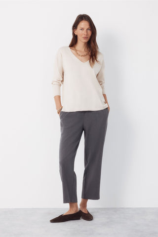 Sudadera Escote Pico con Detalle Aberturas