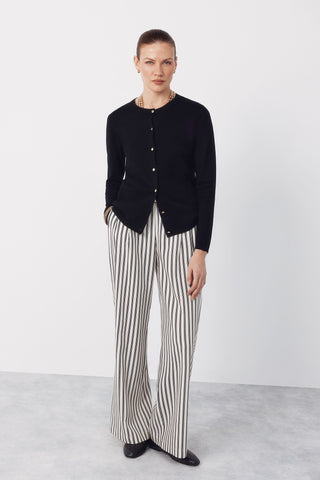 Chaqueta Básica de Punto con Botones