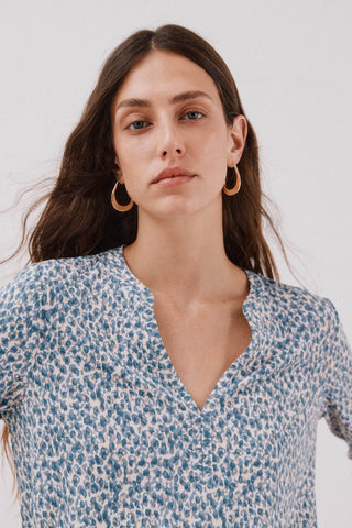 Camisa Manga Larga con Cuello Mao
