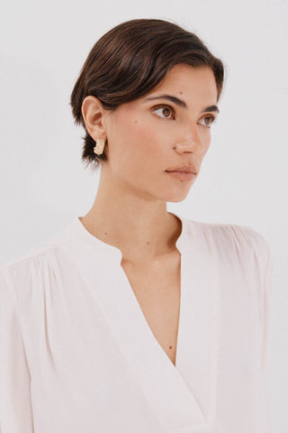 Camisa Manga Larga con Detalle Botones