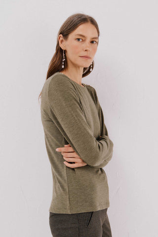 Camiseta Manga Larga con Detalle Botones