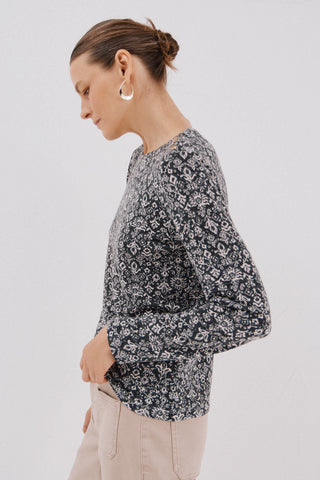 Camiseta Manga Larga con Detalle Botones