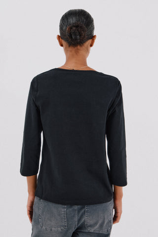 Camiseta Básica Cuello Barco de Algodón