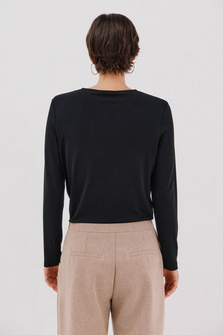 Blusa Manga Larga con Detalle Escote