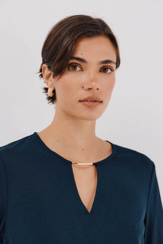 Blusa Manga Larga con Detalle Escote